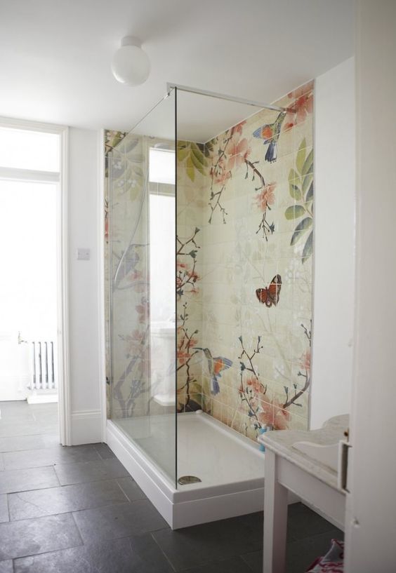 floral pattern tile bathroom